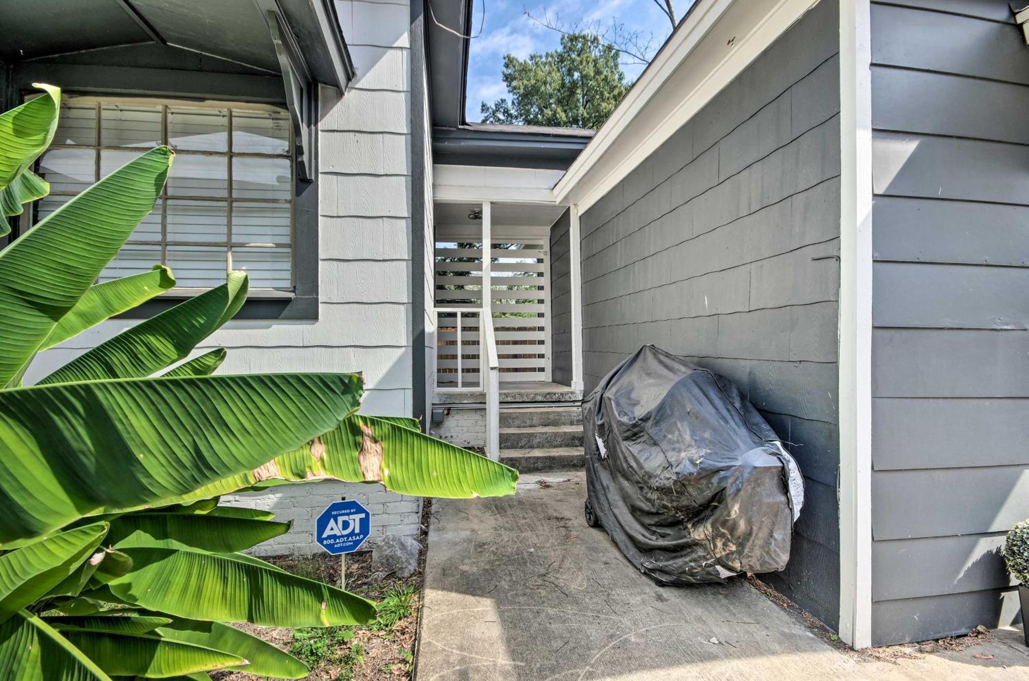 Updated Greenwood Cottage Apt Less Than 1 Mi To Dtwn! Εξωτερικό φωτογραφία